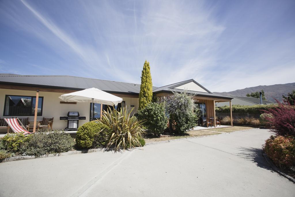 Apollo Lodge And Apartment Wanaka Chambre photo